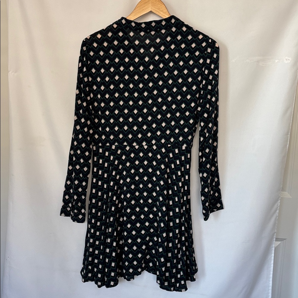 Zara Woman Green cream tones Geometric Print Shirt Dress Button Front Size L - Picture 9 of 9